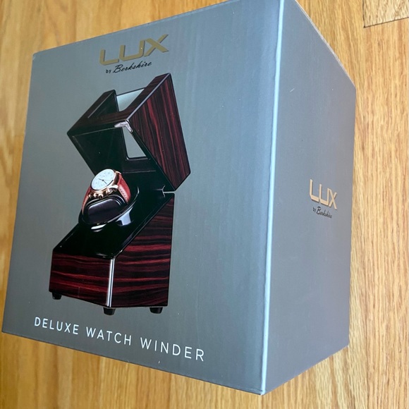 Deluxe Watch Winder by Lux Berkshire - Picture 2 of 9